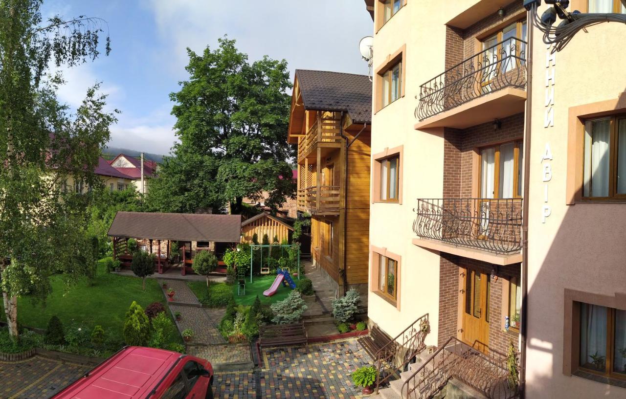 Guest House Shafran Yaremtche Extérieur photo
