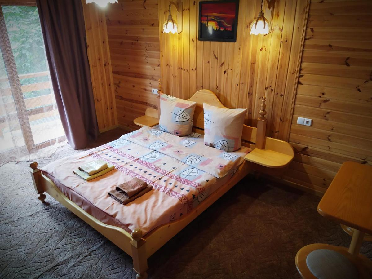Guest House Shafran Yaremtche Extérieur photo