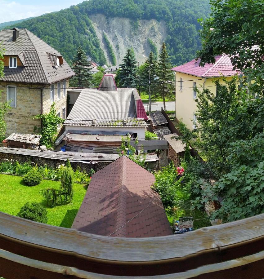 Guest House Shafran Yaremtche Extérieur photo