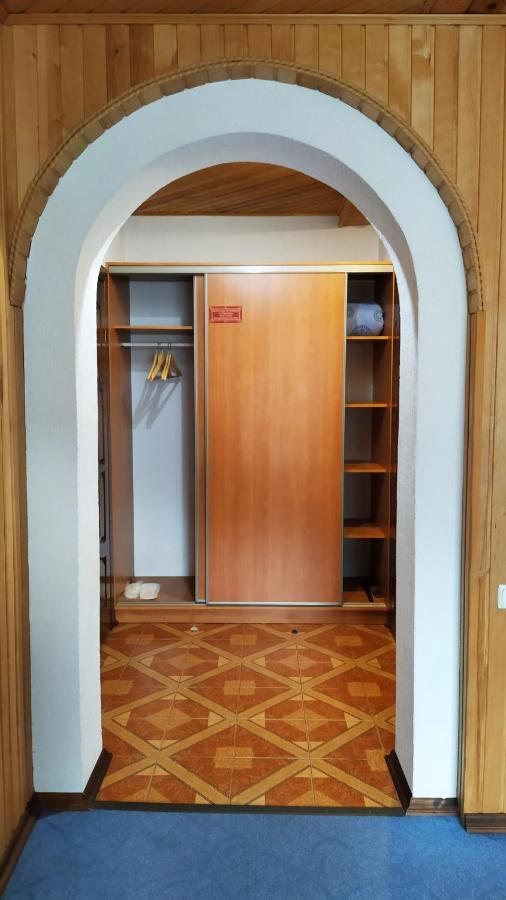 Guest House Shafran Yaremtche Extérieur photo