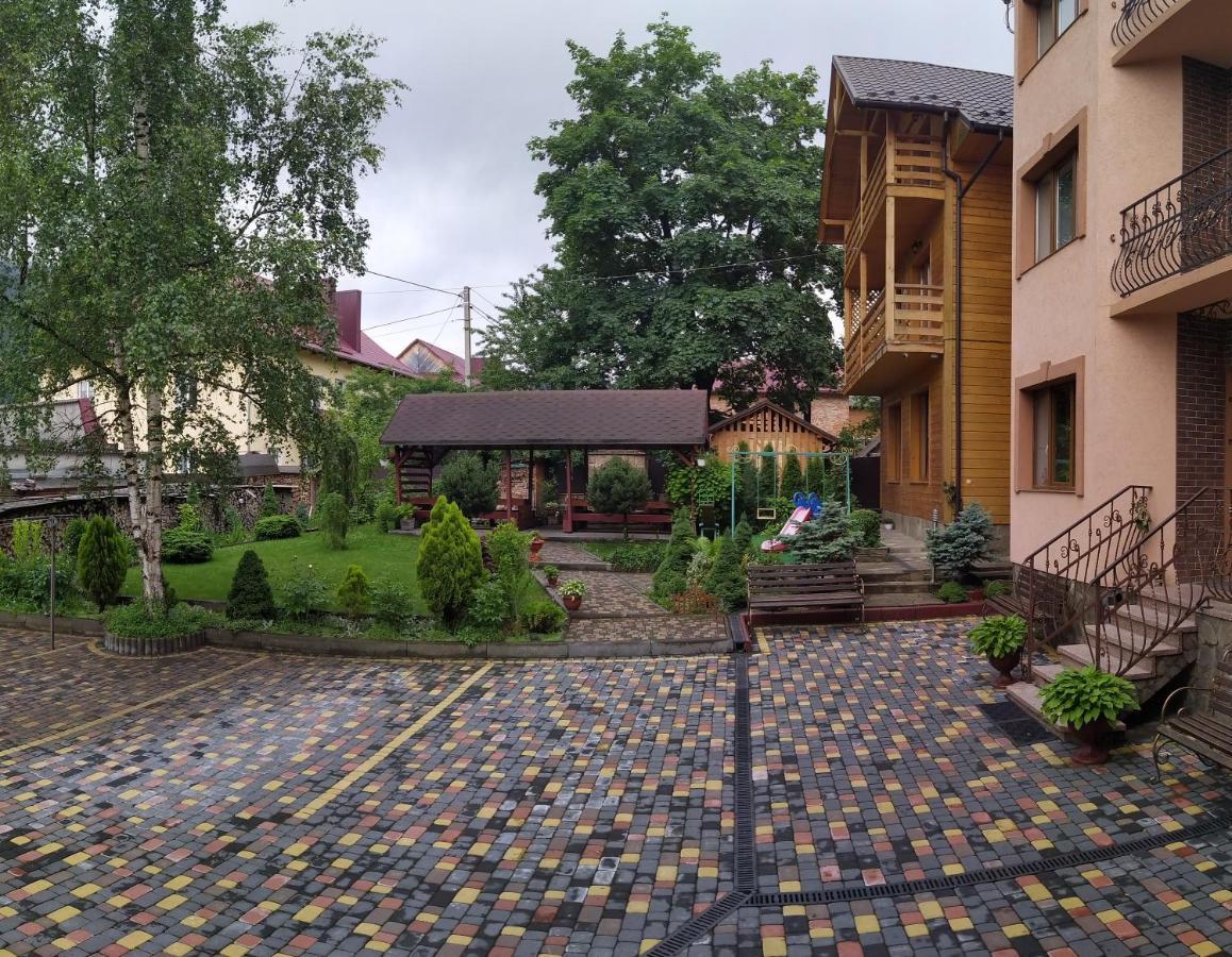 Guest House Shafran Yaremtche Extérieur photo