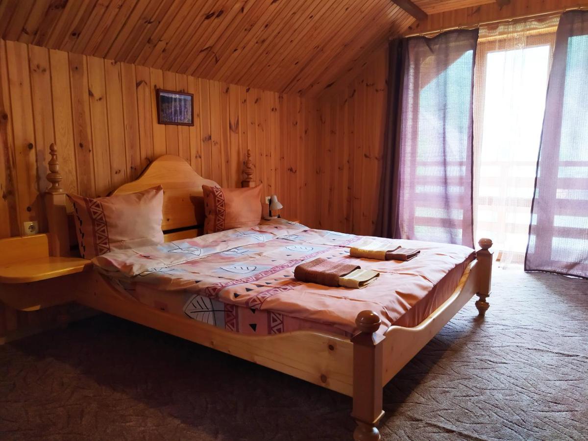 Guest House Shafran Yaremtche Extérieur photo