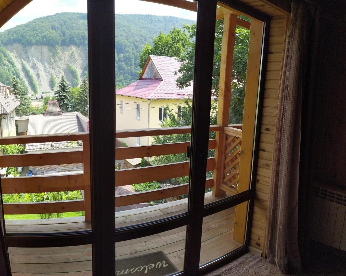 Guest House Shafran Yaremtche Extérieur photo