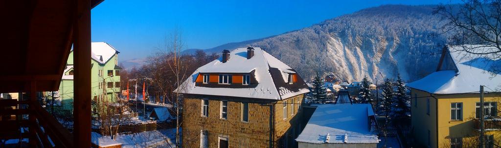 Guest House Shafran Yaremtche Extérieur photo